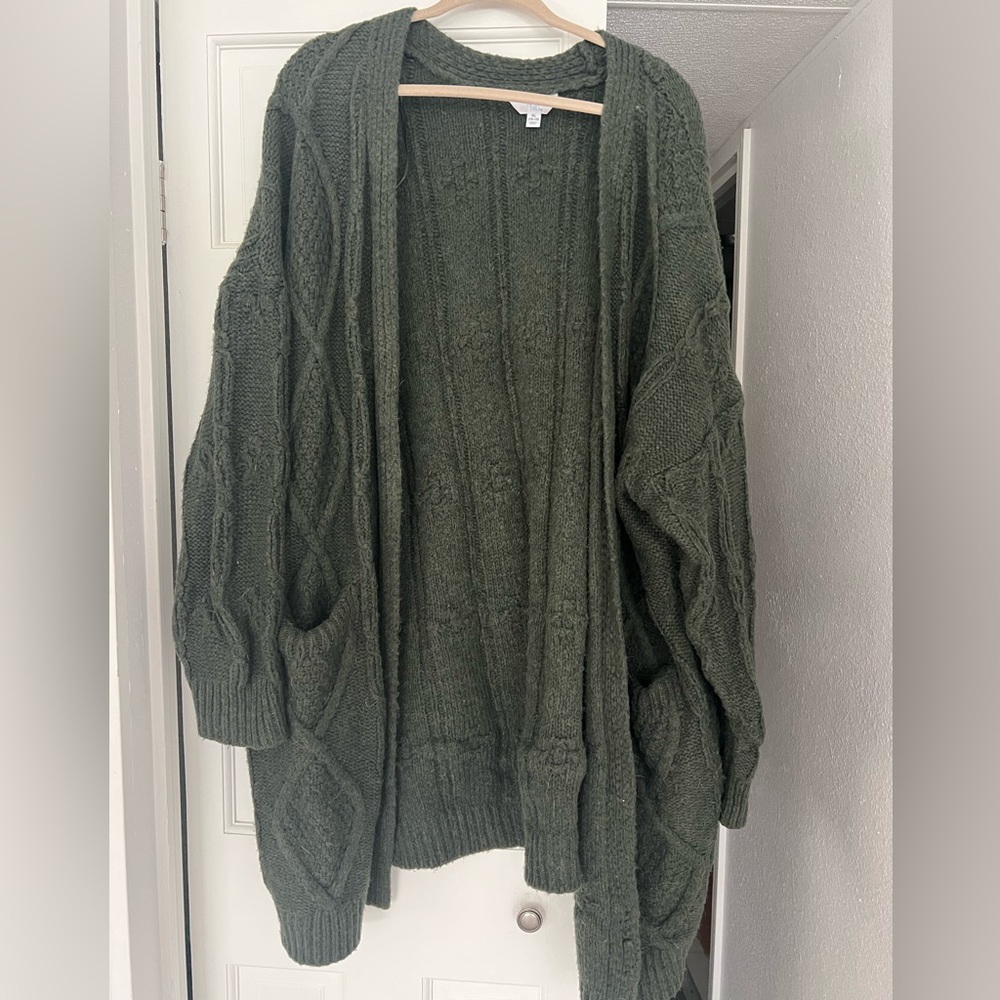 Time and tru cardigan